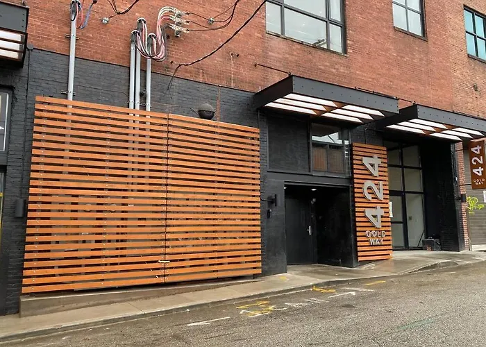 3E-*New* Apartment -5 Min From Downtown, Sleeps 4